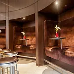 Hotel Artemis 4*