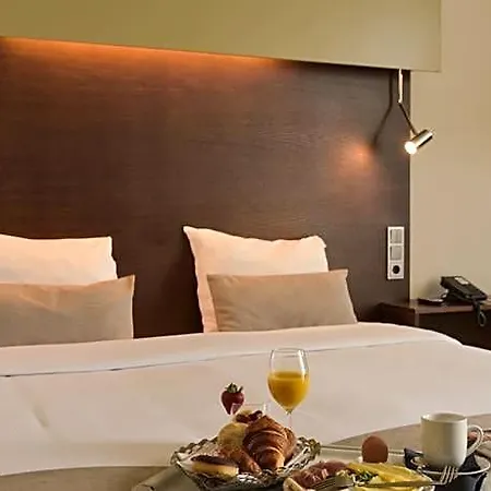 Artemis Hotel 4*