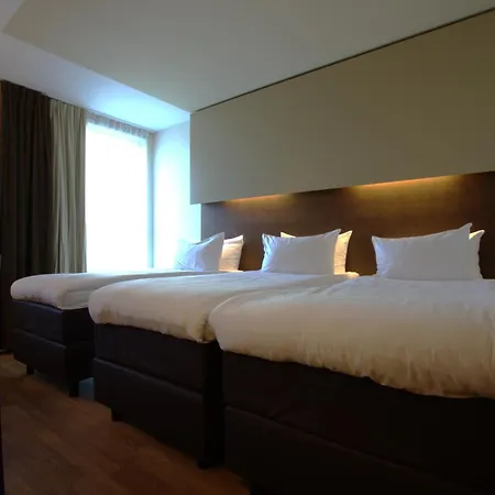 Artemis Hotel