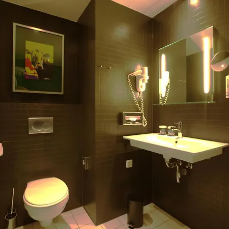Artemis Hotel 4*