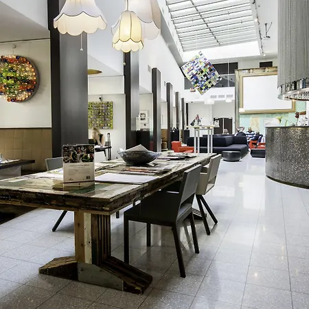 Artemis 4* Amsterdam